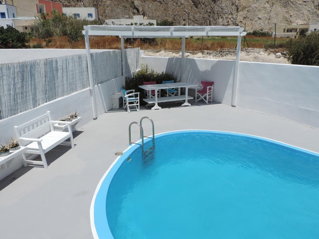 Aparthotel Three Harites Perissa  Exteriér fotografie